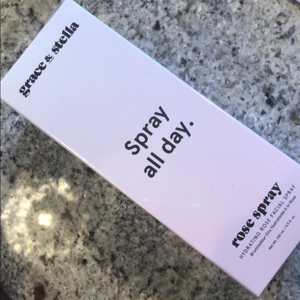 Grace & Stella Rose Spray